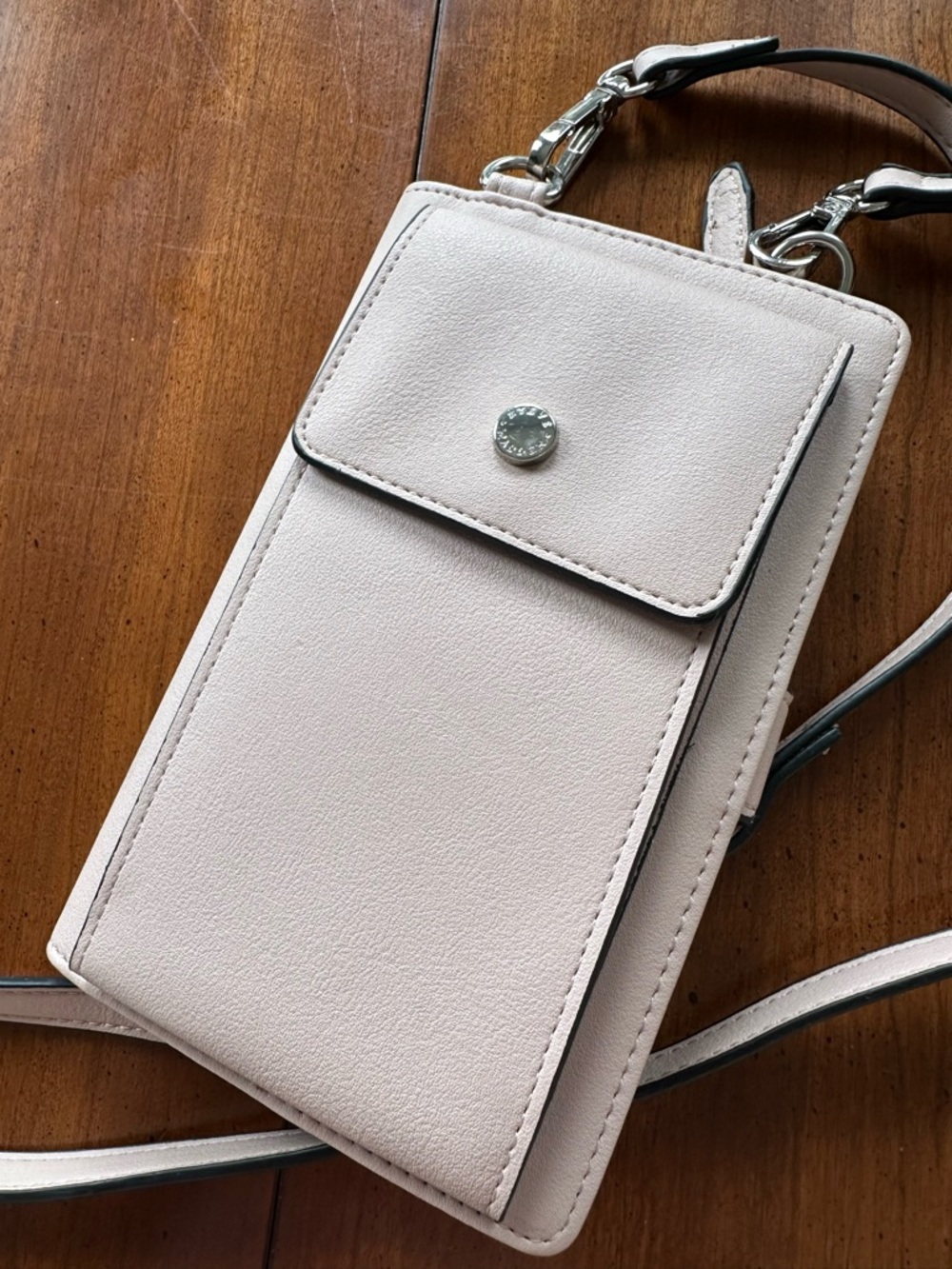 Steve Madden  Cream Crossbody Phone Wallet